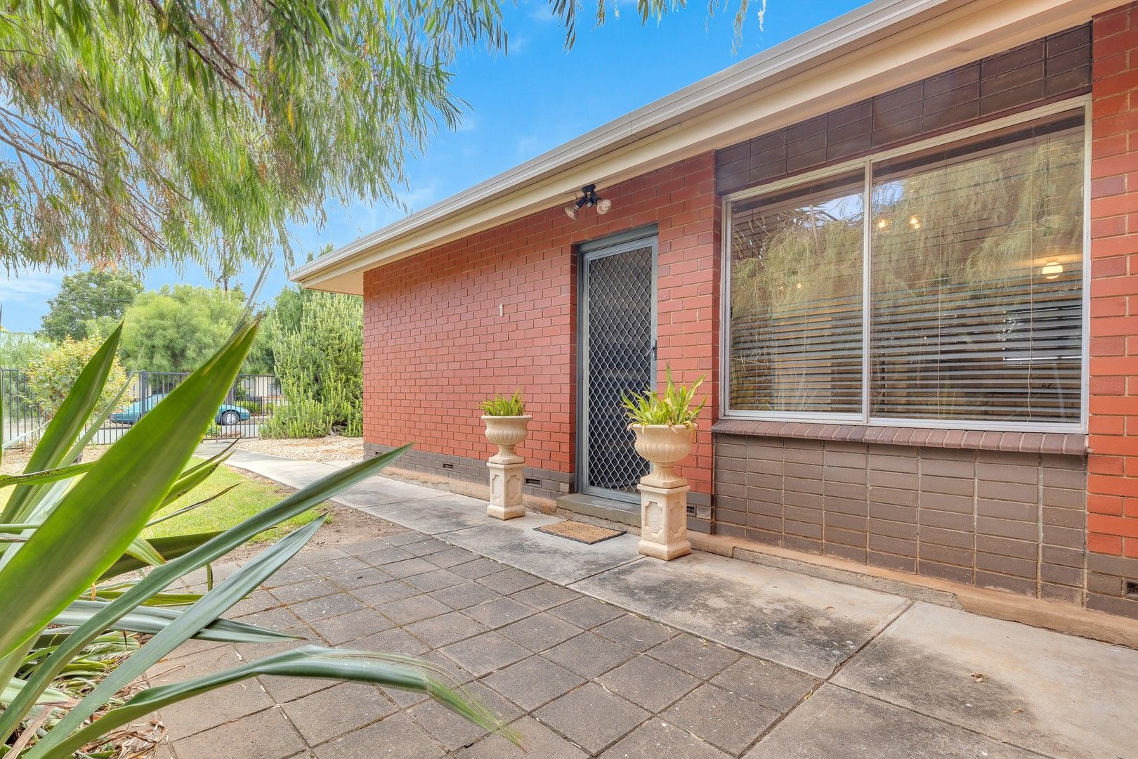 2 bedrooms House in 1/13 Waterman Terrace MITCHELL PARK SA, 5043