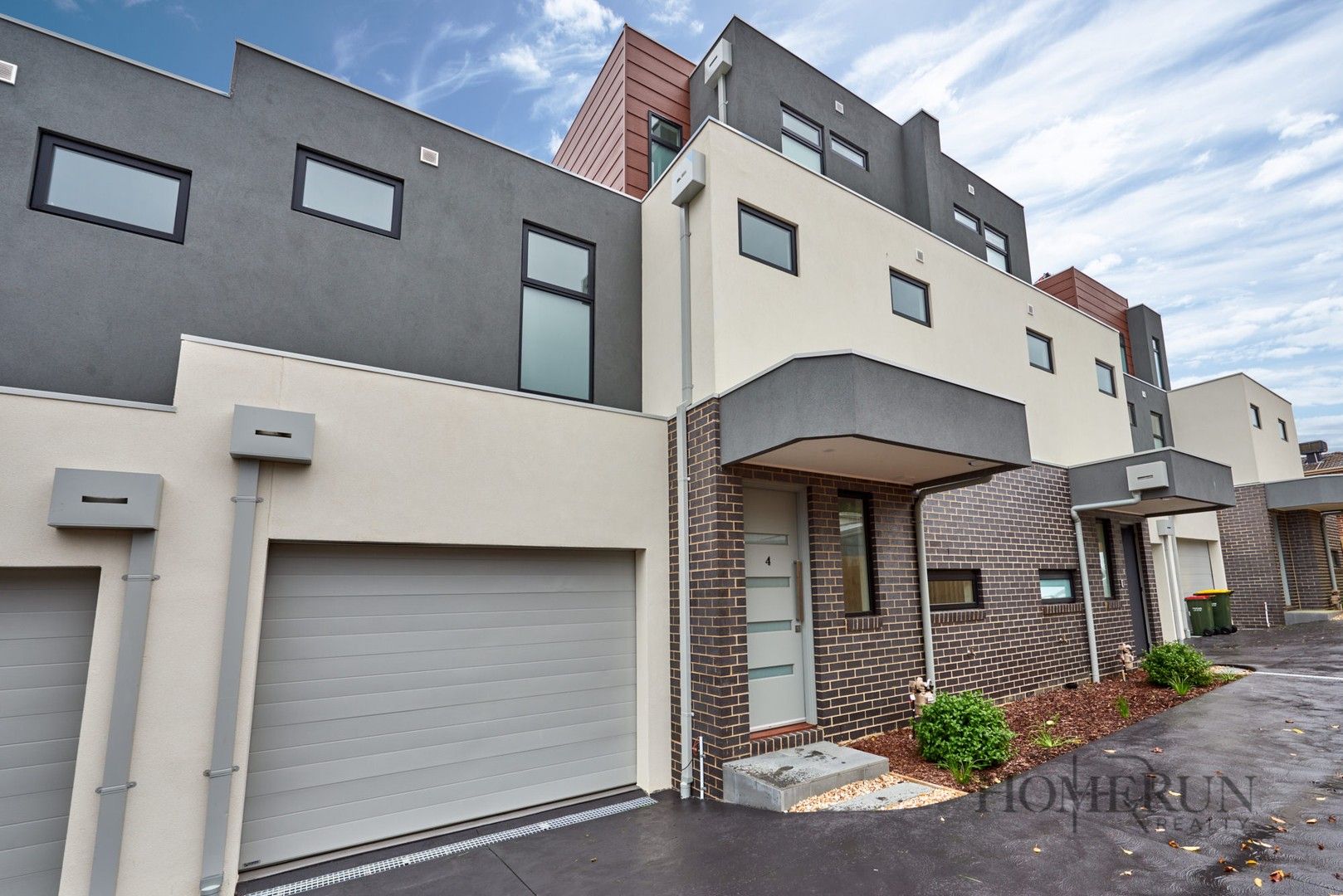 3 bedrooms Townhouse in 4/16 View Road BAYSWATER VIC, 3153