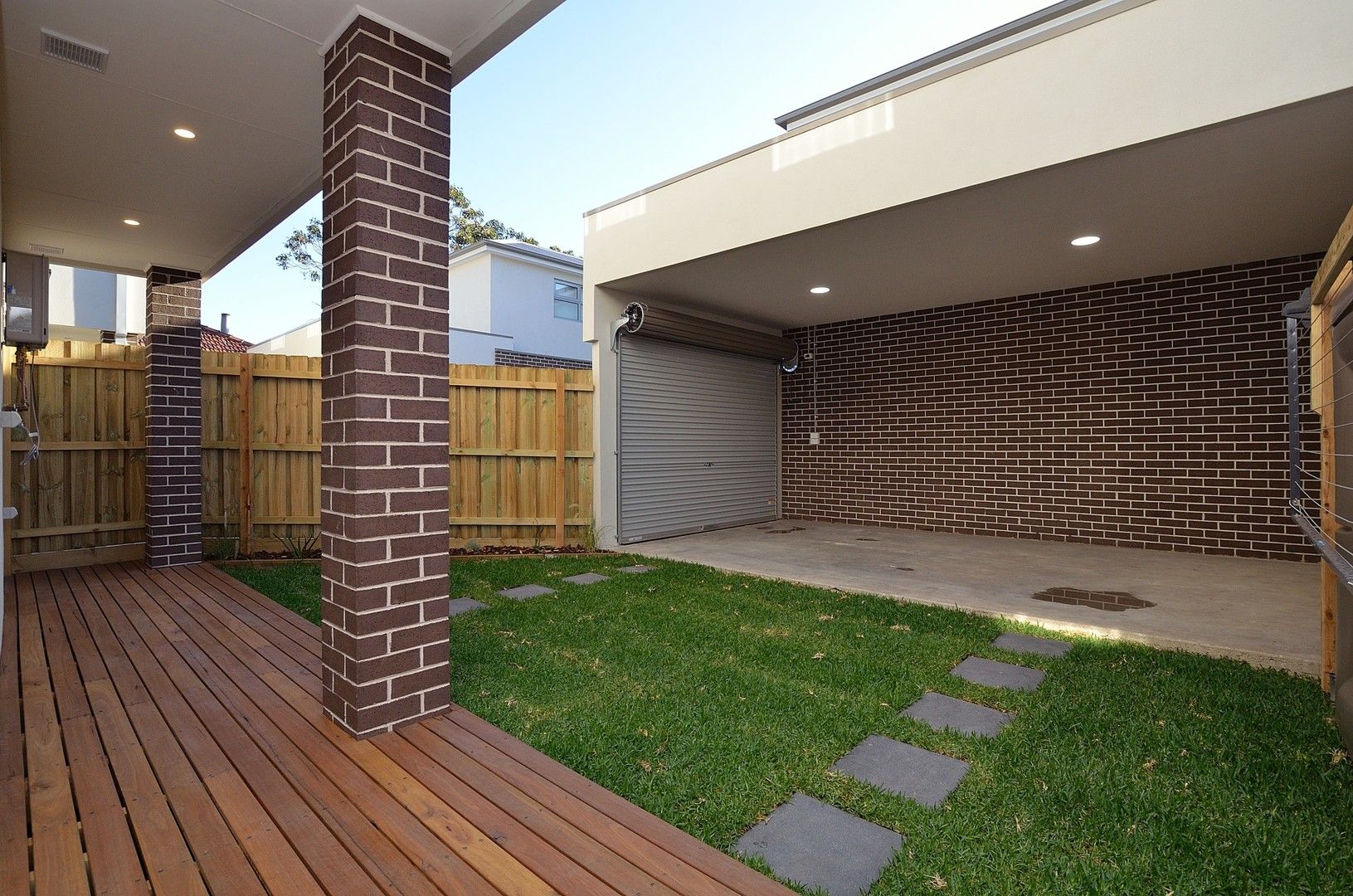 2 bedrooms Townhouse in 1/10 Strong Street SPOTSWOOD VIC, 3015