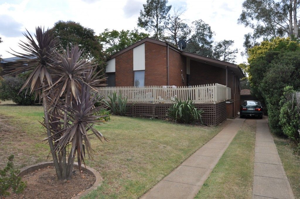 11 Ross Place, Mitchell NSW 2795, Image 0
