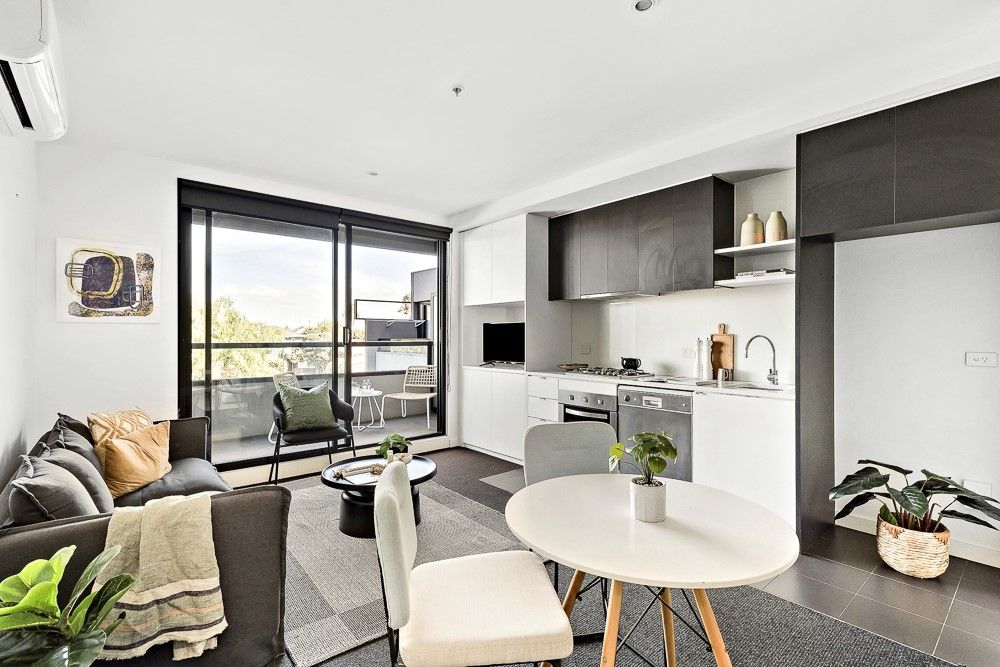 215/55 Collins Street, Essendon VIC 3040, Image 2