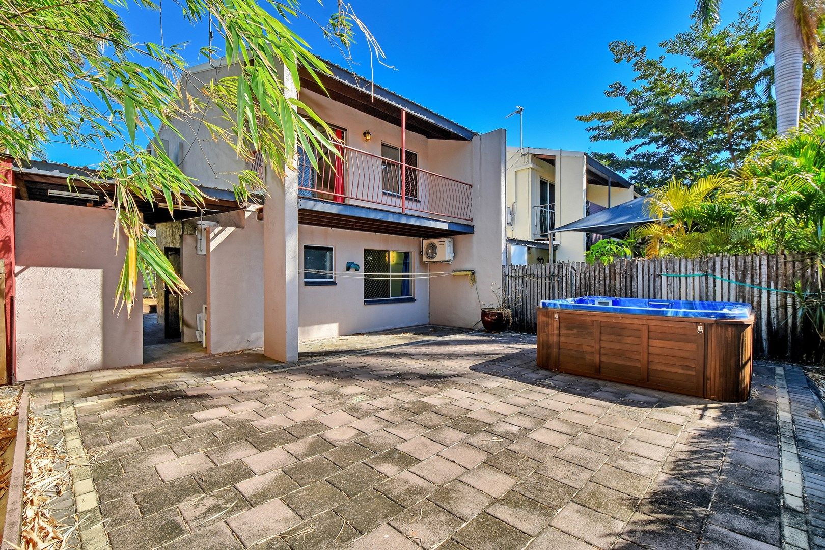 2 bedrooms Townhouse in 5/29 Gardens Hill Crescent THE GARDENS NT, 0820