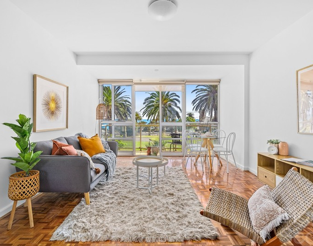 8/4 Alfred Square, St Kilda VIC 3182