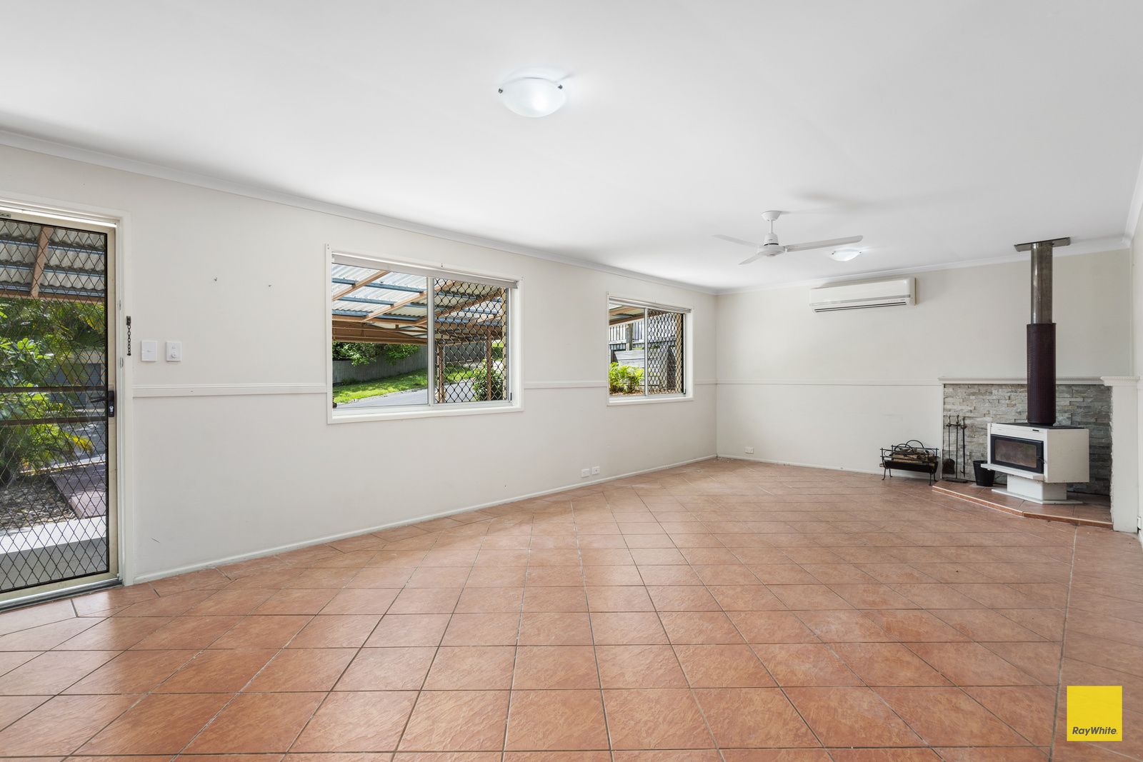 16 Willand Drive, Beenleigh QLD 4207, Image 1