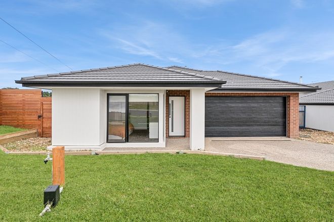 Picture of 8 Vista Court, BROADFORD VIC 3658