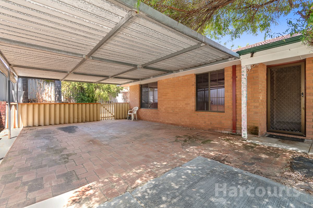 4B Civic Drive, Wanneroo WA 6065, Image 2