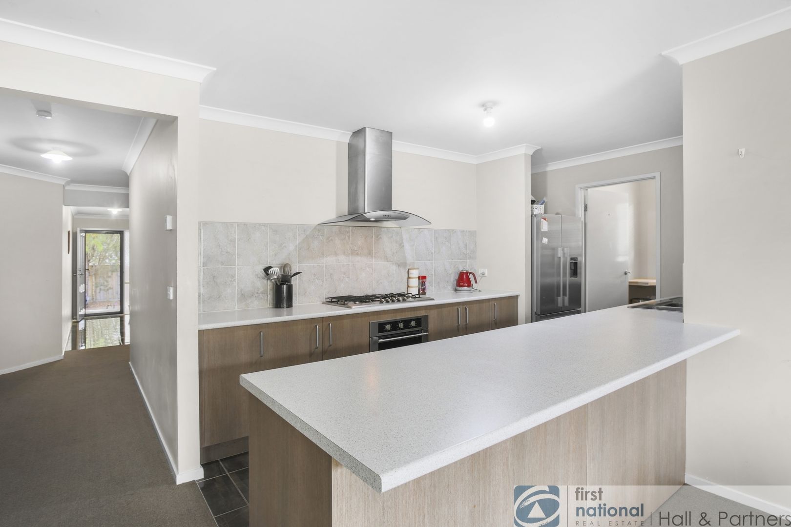 8 Camkerr Place, Lyndhurst VIC 3975, Image 2