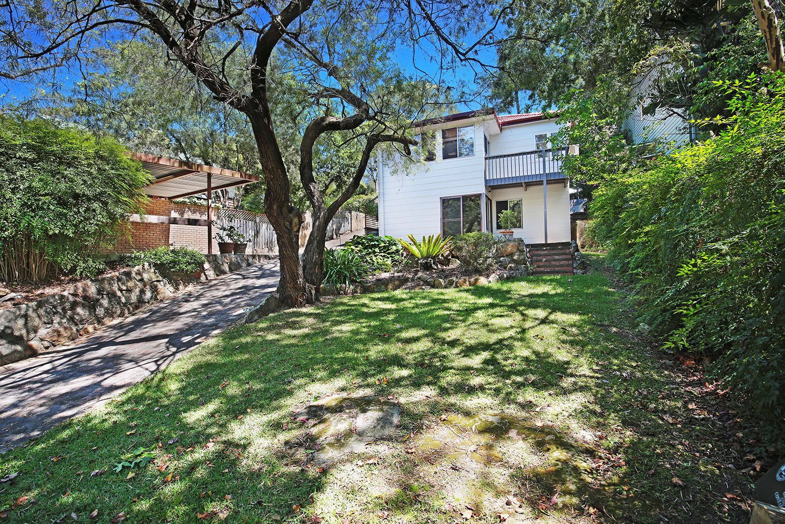 3 bedrooms House in 33 Johnston Crescent LANE COVE NSW, 2066