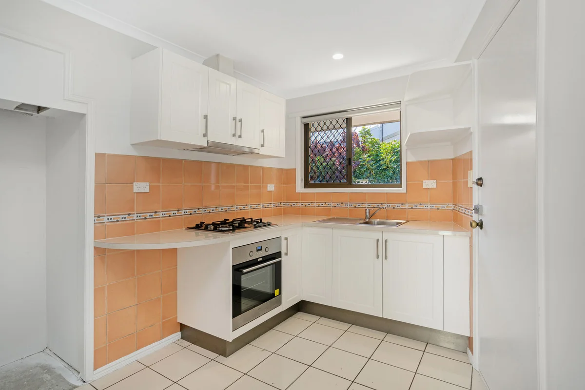 Additional image 14 of 26 Maureen Court, Broadbeach Waters QLD 4218