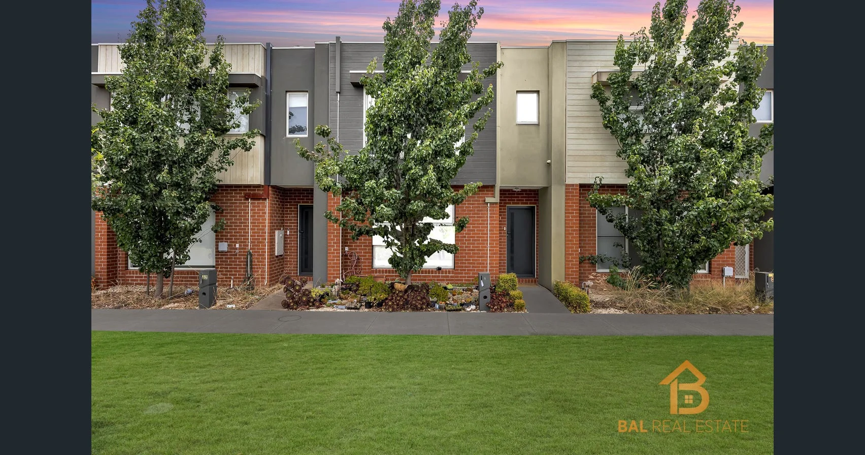 10 Burdock Walk, Truganina VIC 3029