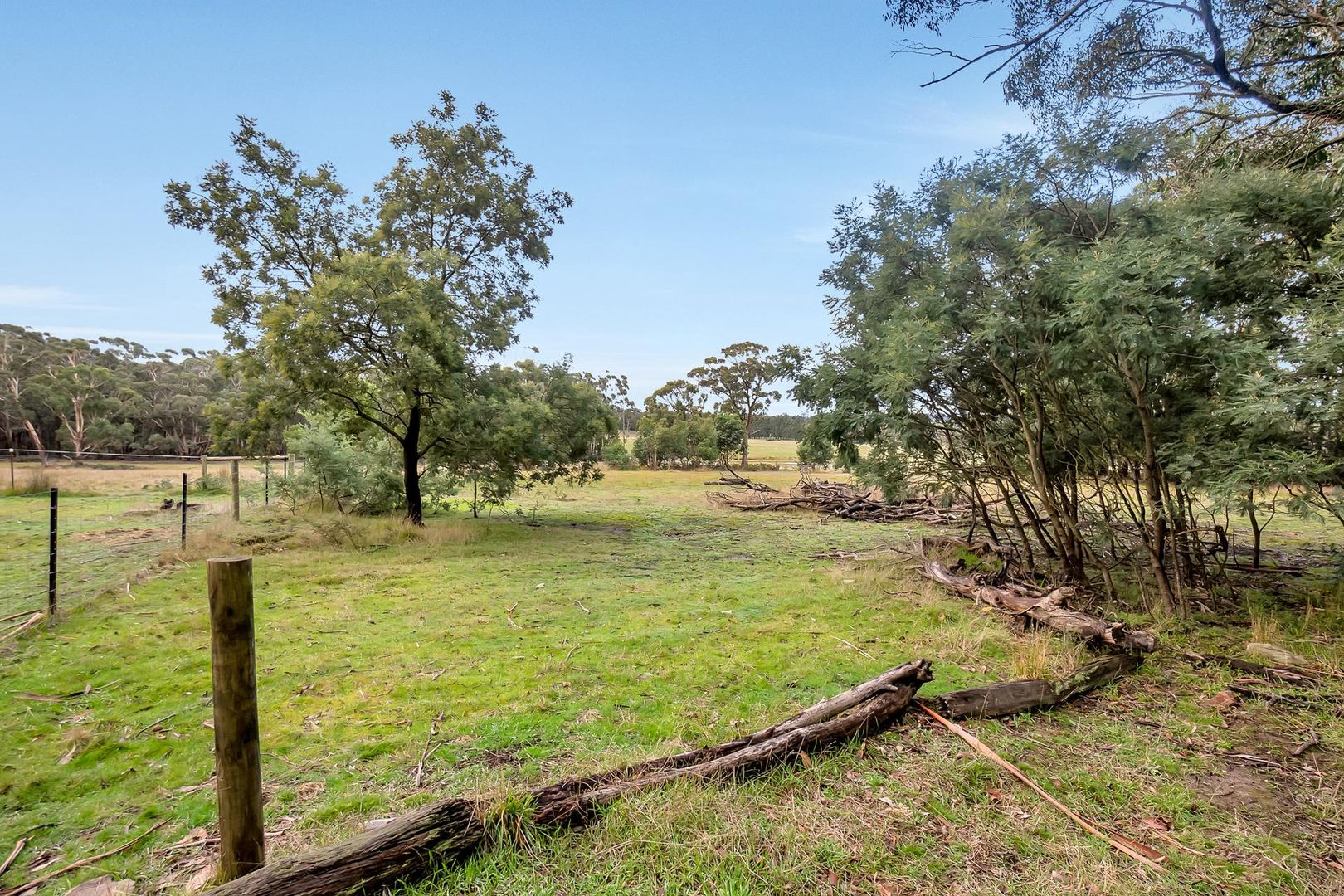 4a Callaghans Lane, Gordon VIC 3345, Image 2