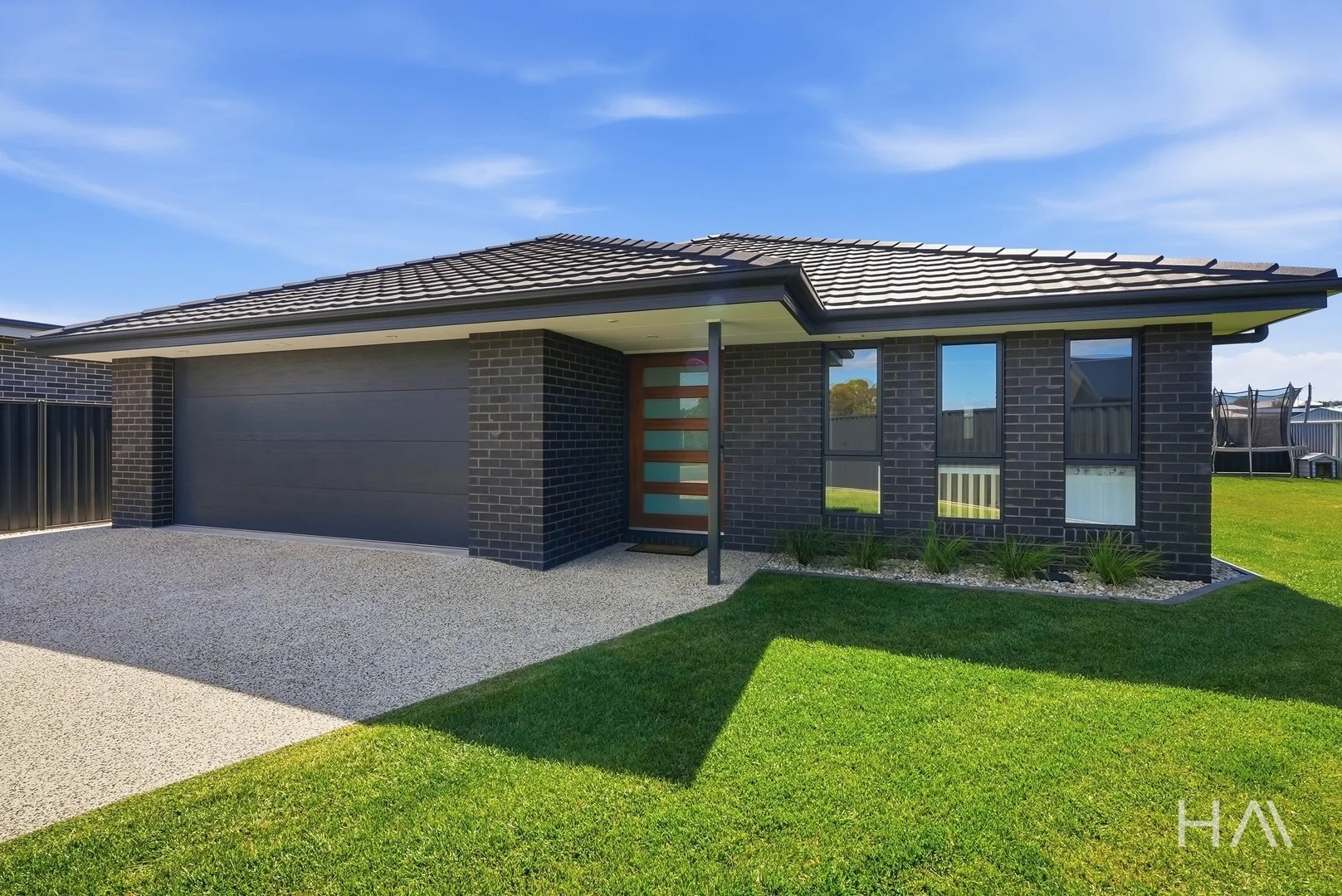 8 Lannoch Brae Place, Legana TAS 7277