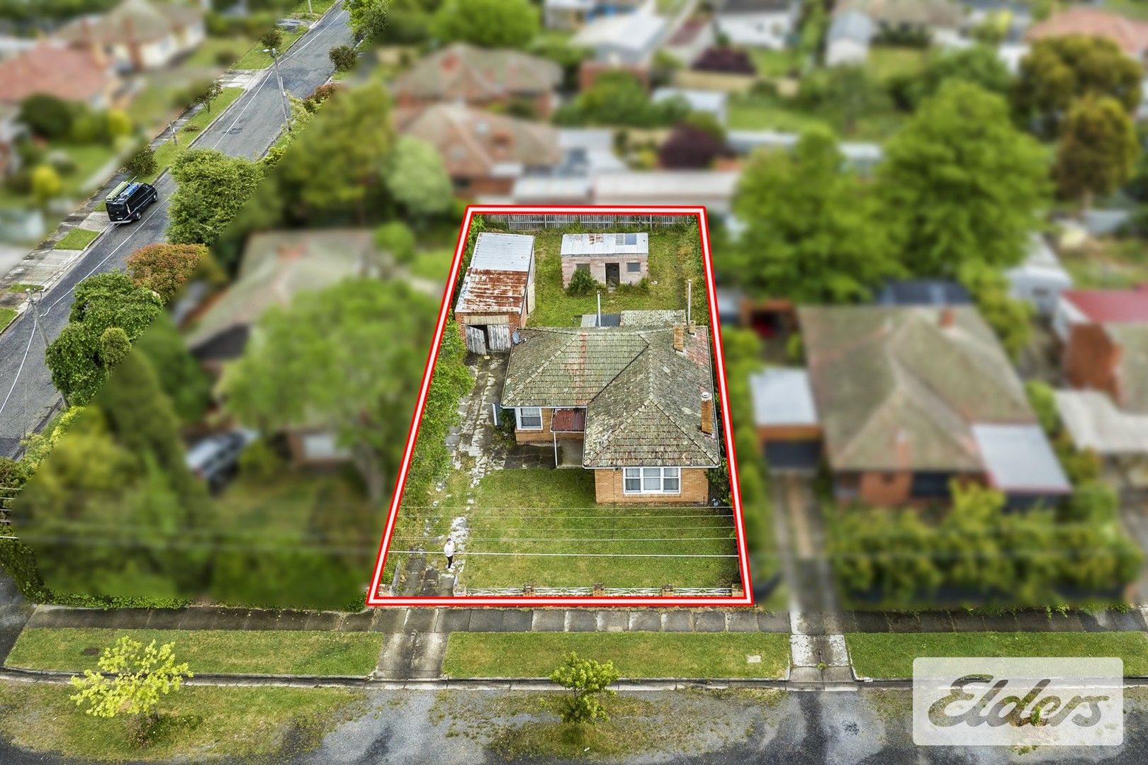 2 bedrooms House in 243 Dowling Street WENDOUREE VIC, 3355