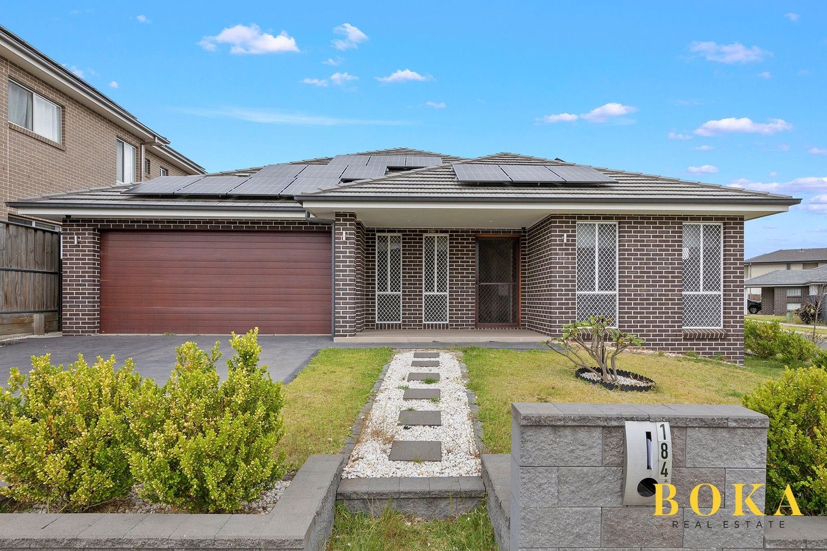 4 bedrooms House in 184 Jardine Drive EDMONDSON PARK NSW, 2174