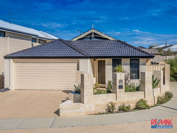 9 Clew Way, Jindalee WA 6036