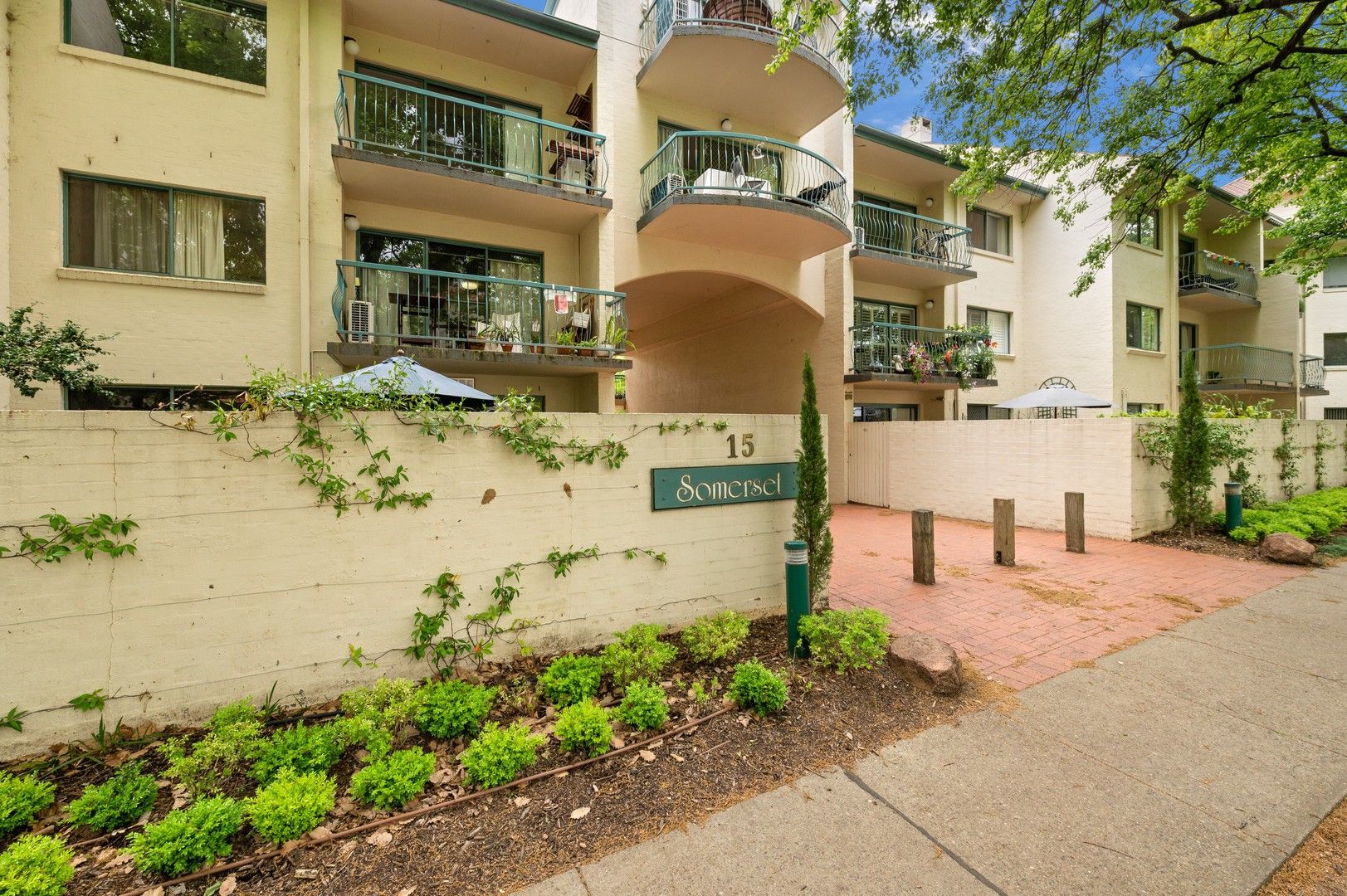 2 bedrooms Apartment / Unit / Flat in 227/15 Jardine Street KINGSTON ACT, 2604