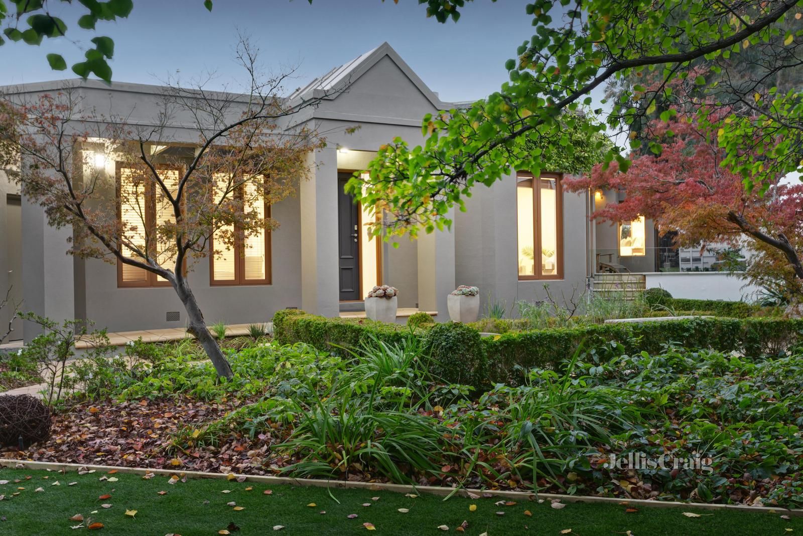 46 Flowerdale Road, Glen Iris Property History & Address Research