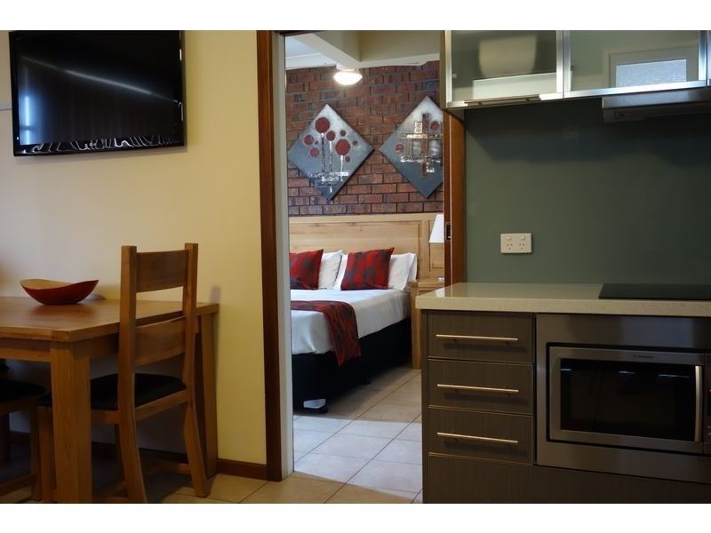 Glenelg SA 5045 1 bed apartment for Rent, 975 per week 16194259