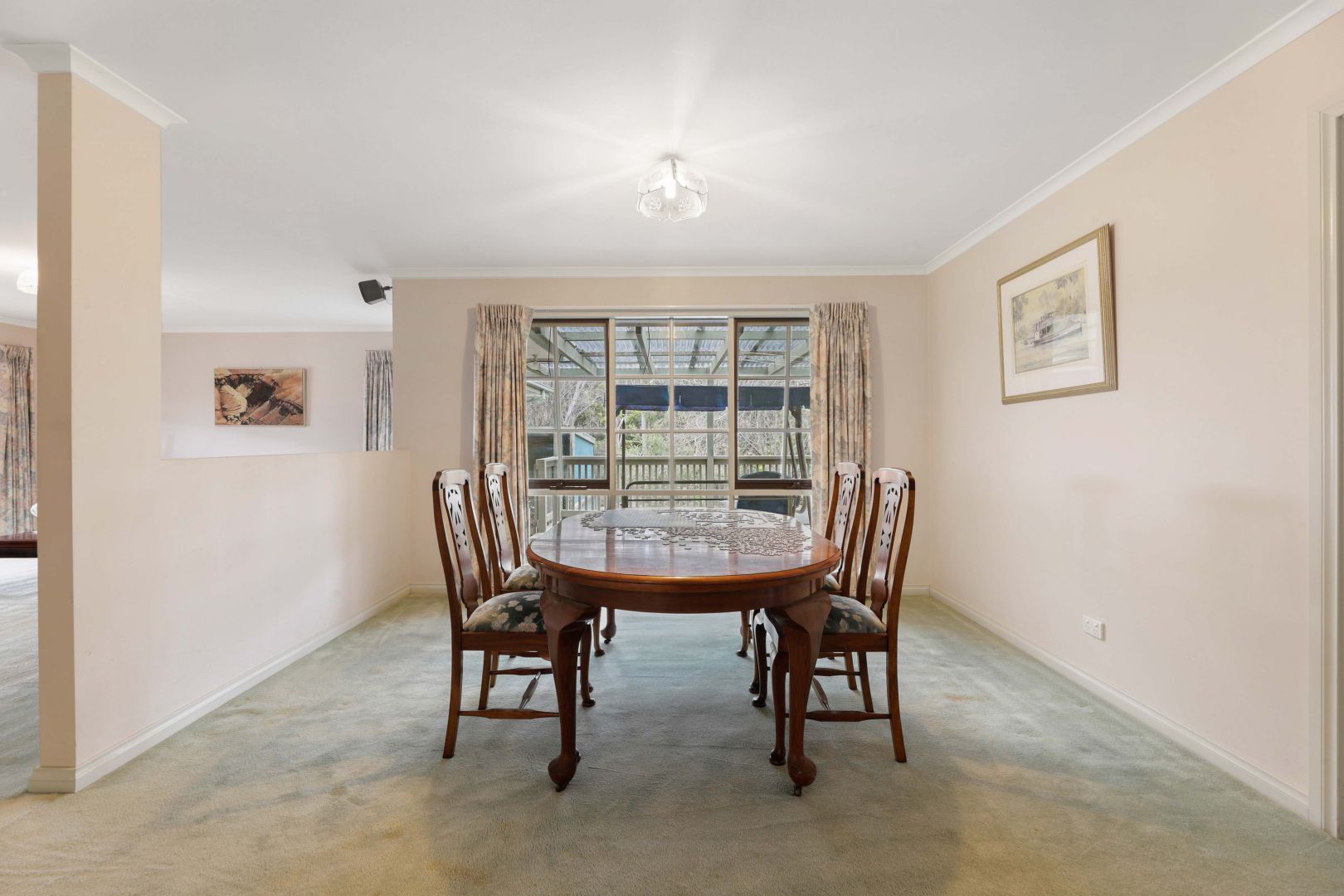 41-43 Waterview Court, Croydon Hills VIC 3136, Image 2