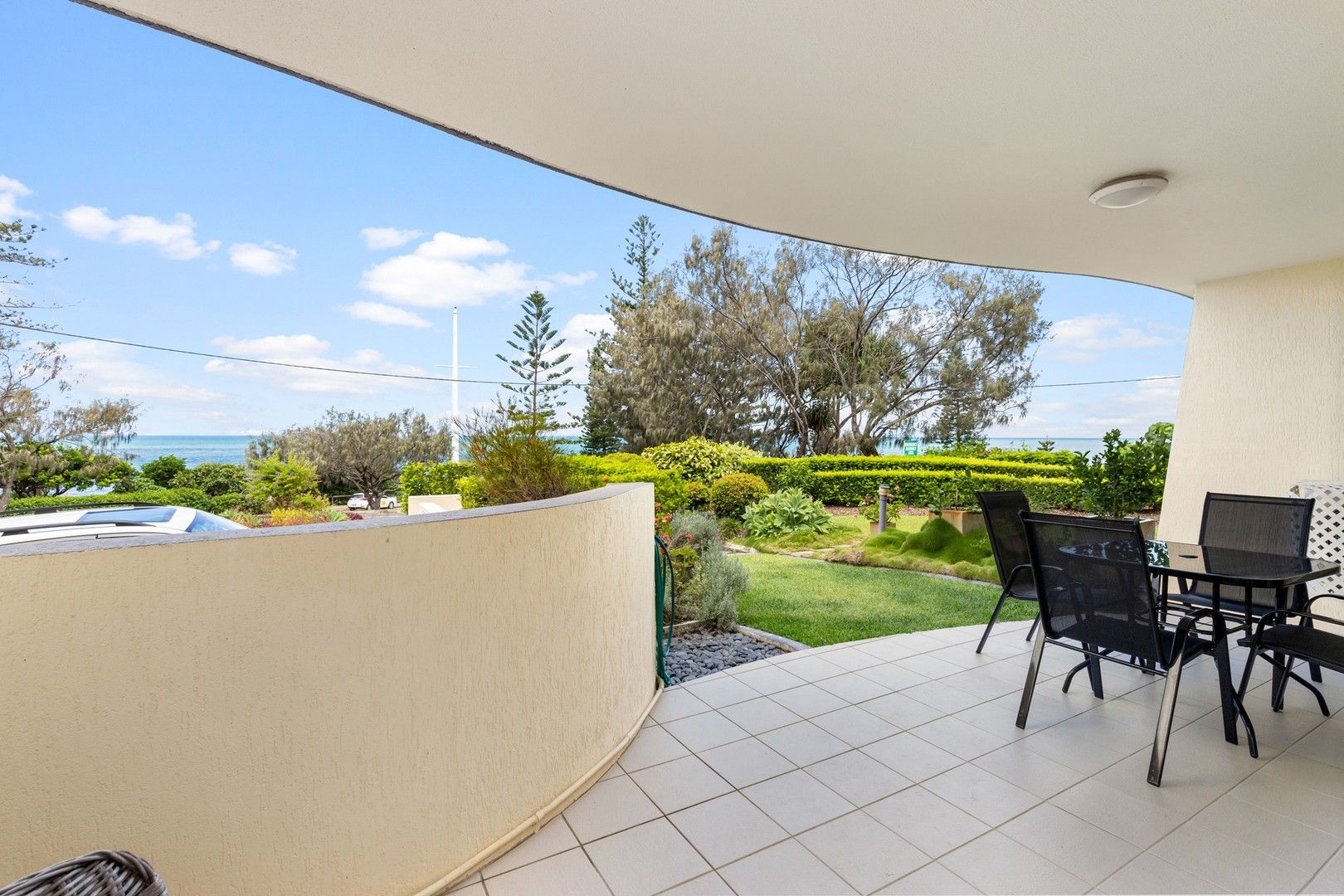 2 bedrooms House in 2/38 Victoria Terrace KINGS BEACH QLD, 4551