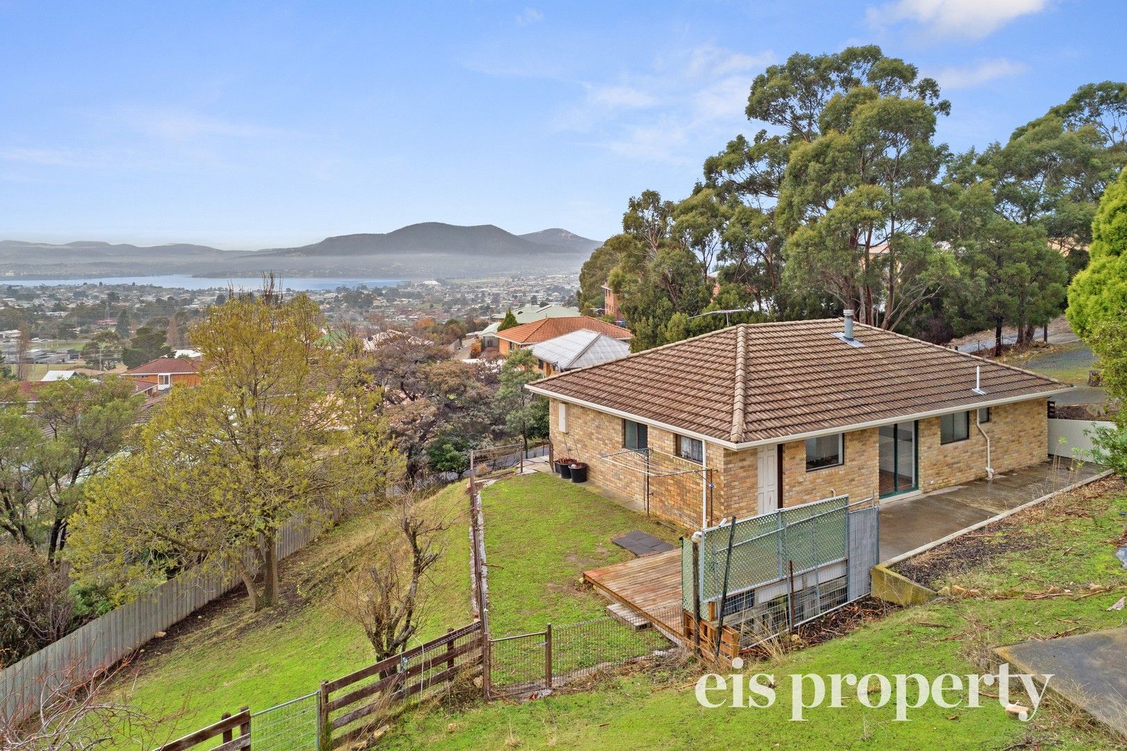 3 bedrooms House in 16 Glenwood Road GLENORCHY TAS, 7010