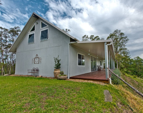 753 Clear Mountain Road, Clear Mountain QLD 4500