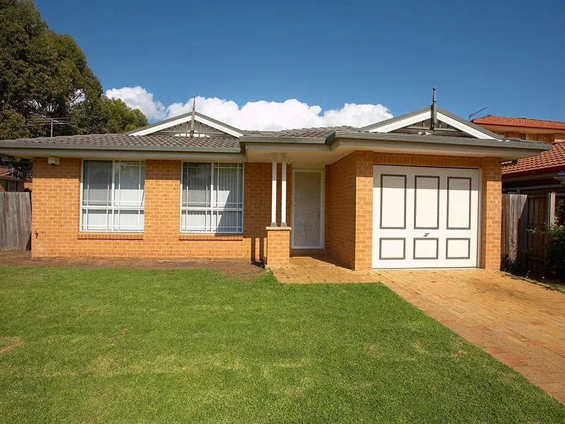 19 Alston Street, Glenmore Park NSW 2745