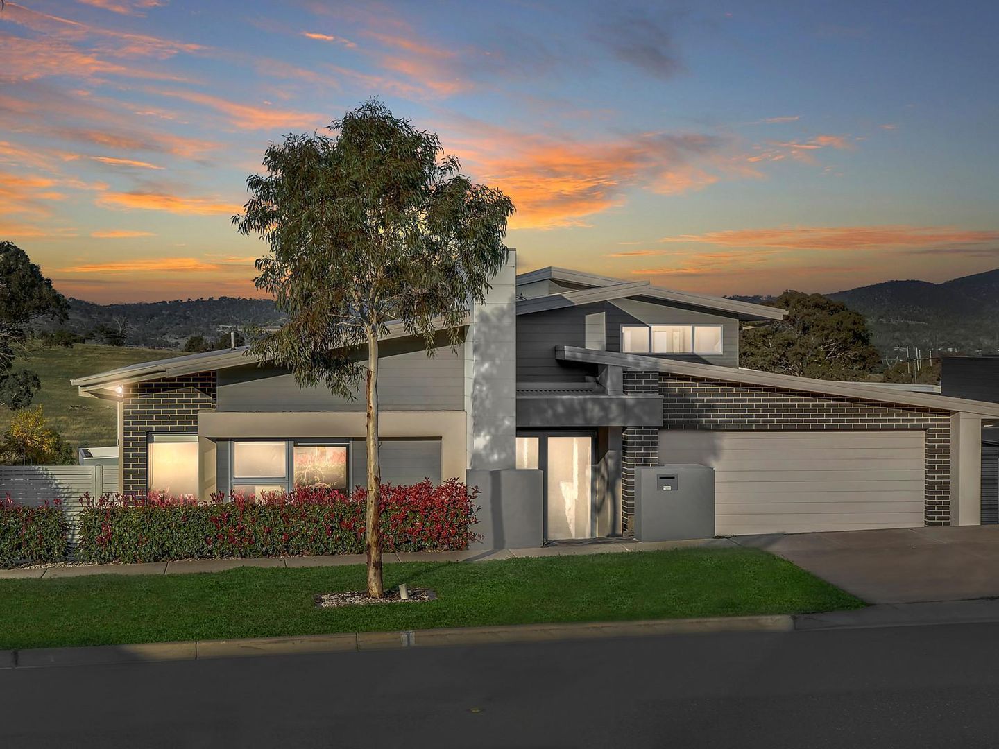 99 Langtree Crescent, Crace ACT 2911