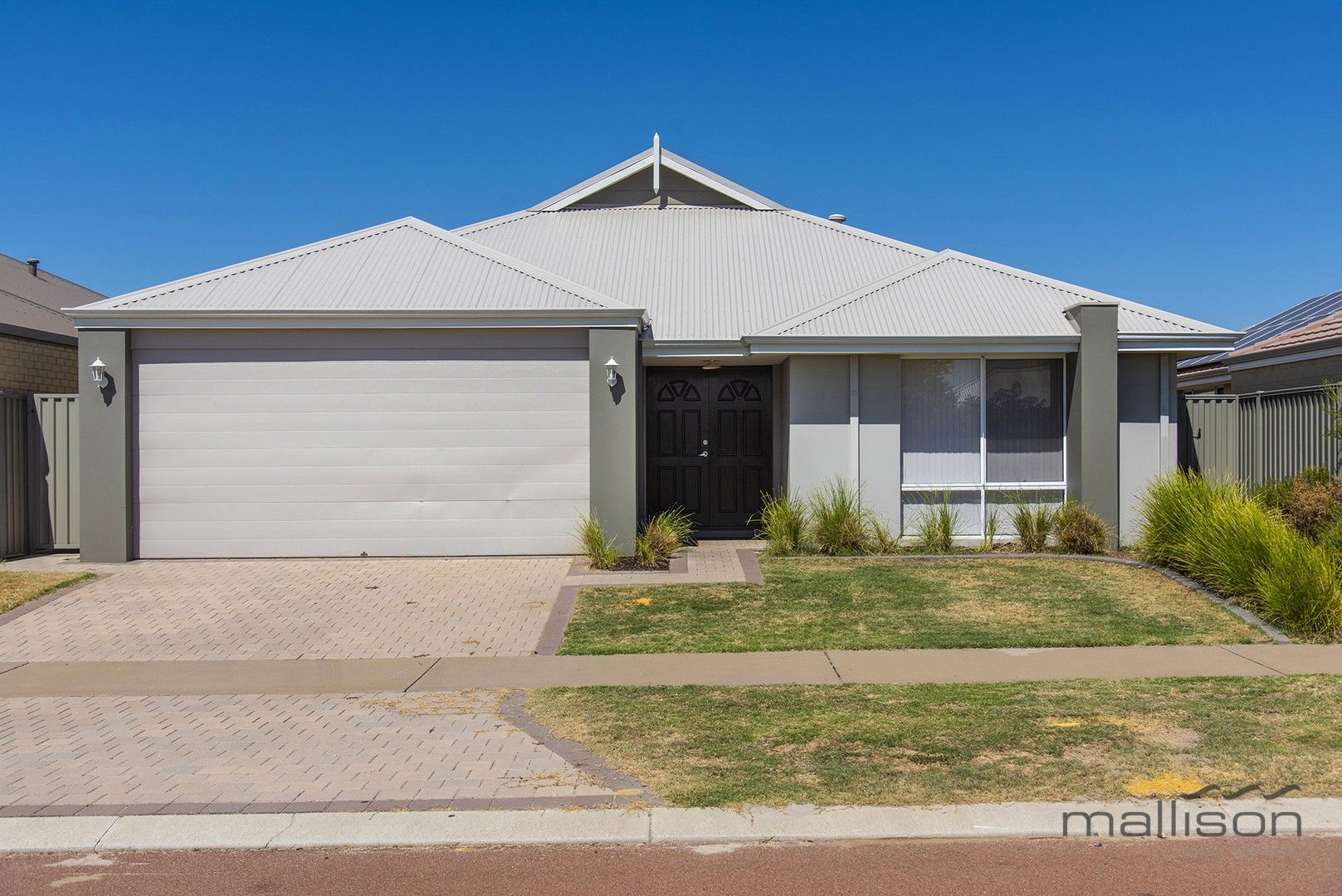 4 bedrooms House in 5 Foulkes Way BYFORD WA, 6122