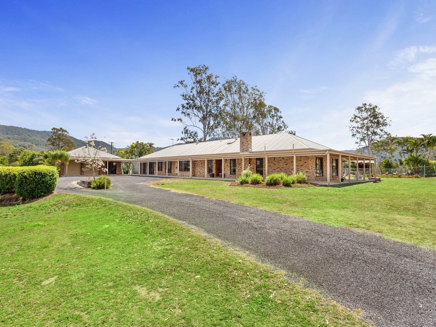 2 Messmate Court, Highvale QLD 4520, Image 0