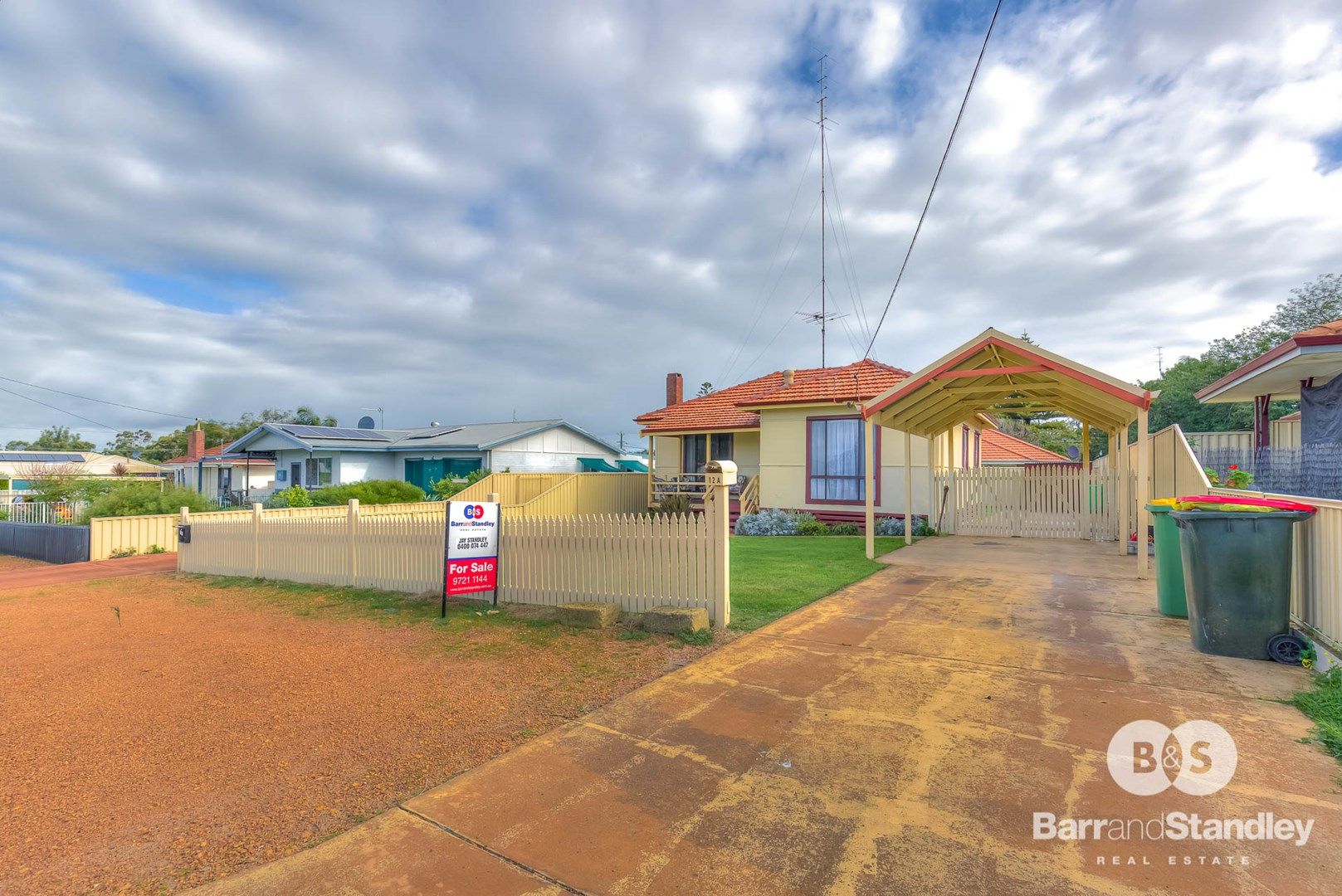 12A Moolyeen Road, Carey Park WA 6230, Image 1