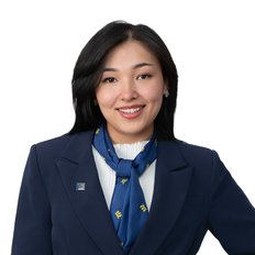 Kamela Jafari, Property manager