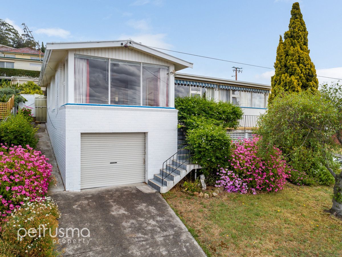 18 Sunshine Road, Austins Ferry TAS 7011, Image 0