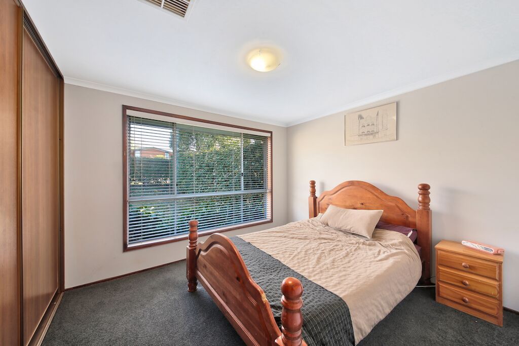 27 Mary Street, The Oaks NSW 2570, Image 2