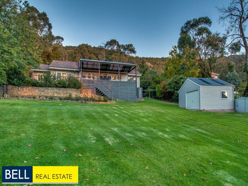 25 Browns Road, MONTROSE VIC 3765, Image 2