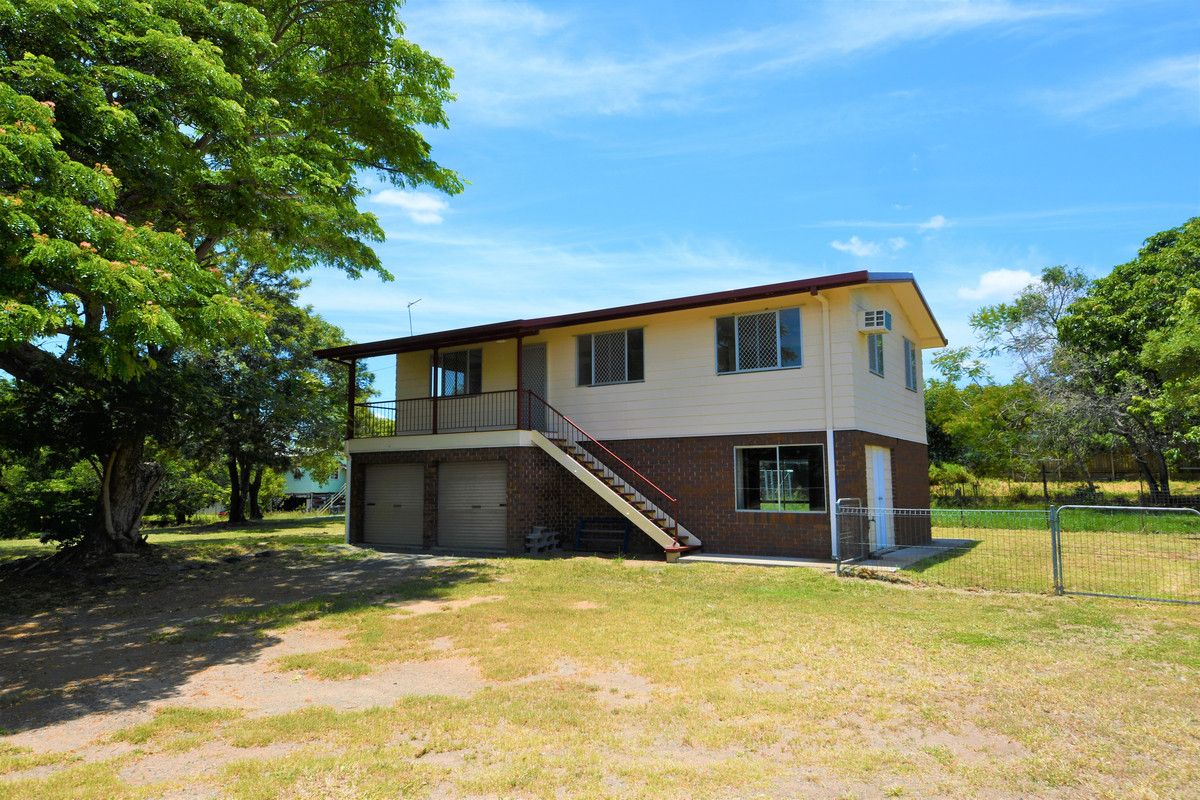 3 bedrooms House in 4 Lucas Street BERSERKER QLD, 4701