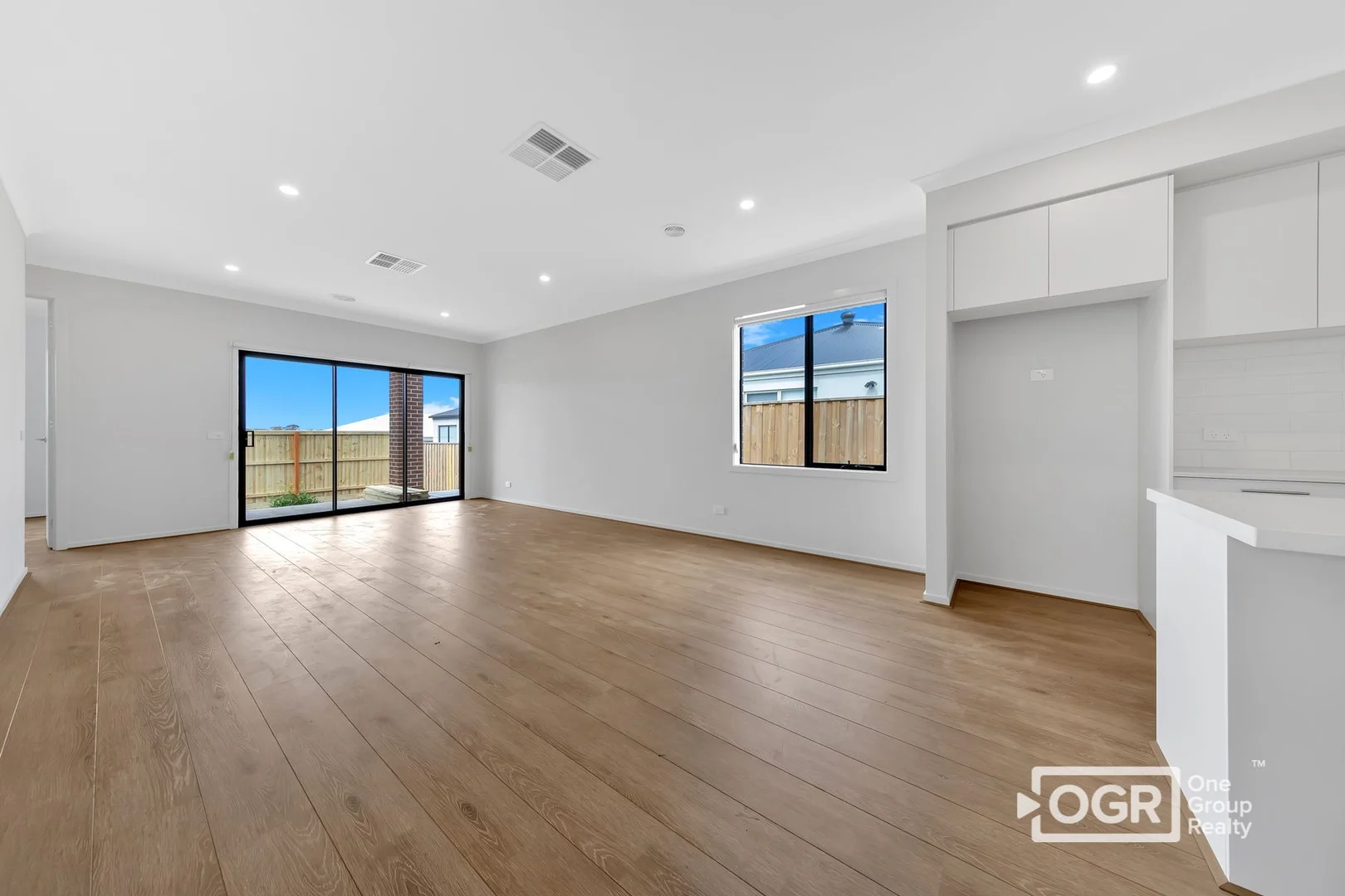 Additional image 12 of 12 Sonia Crescent, Greenvale VIC 3059