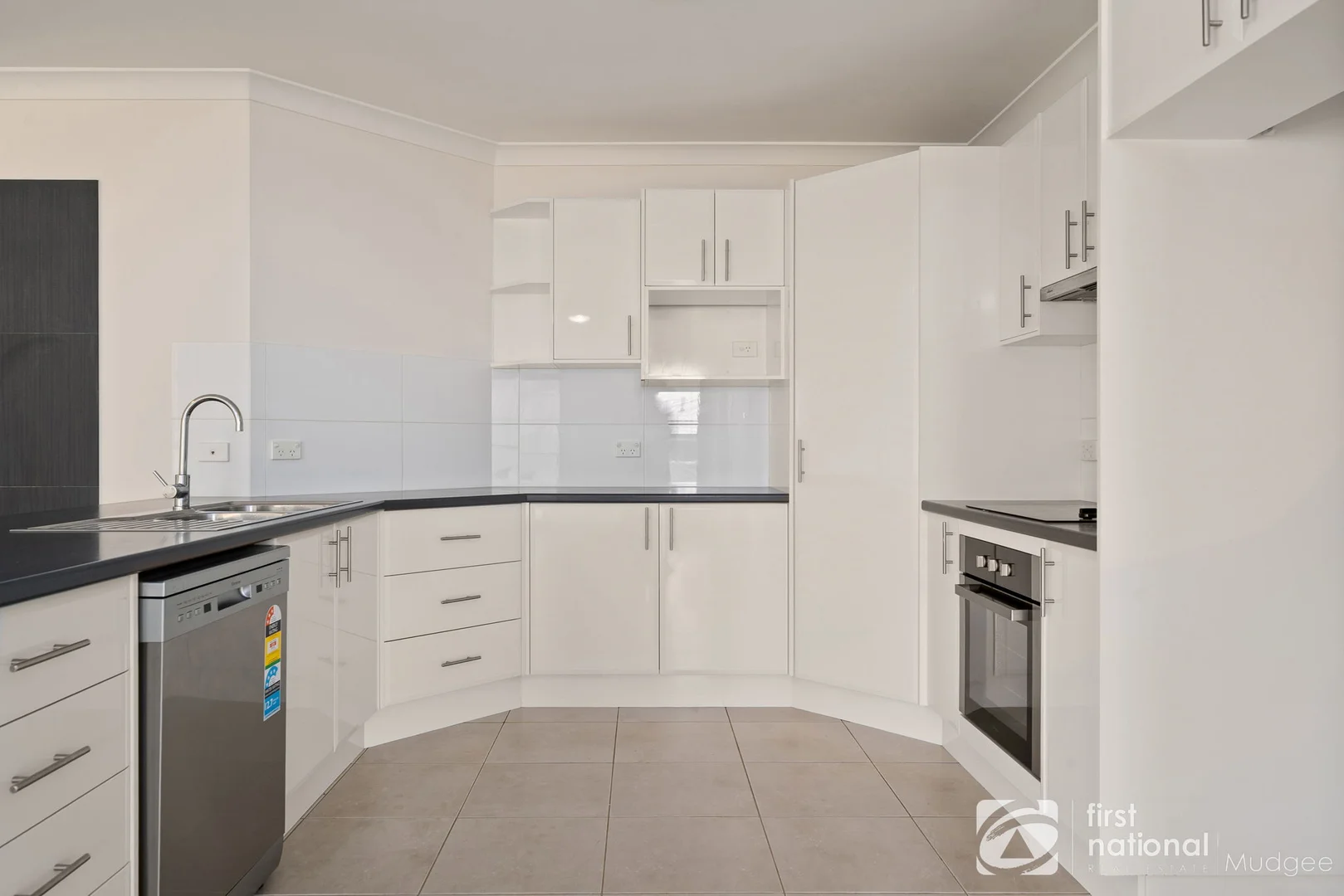 Additional image 4 of 10 Hennessy Place, Mudgee NSW 2850