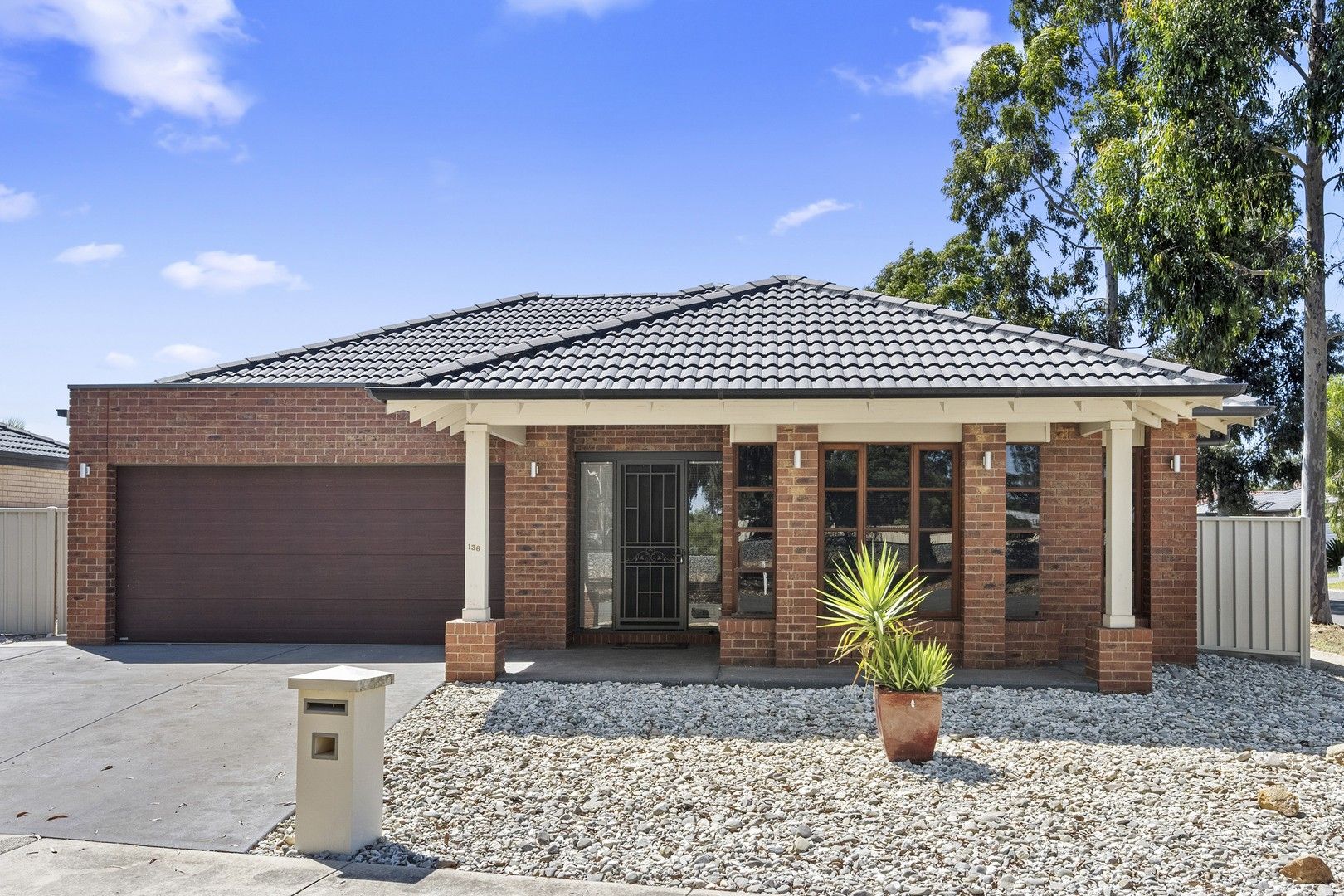 136 Myrtle Road, Ascot VIC 3551, Image 0