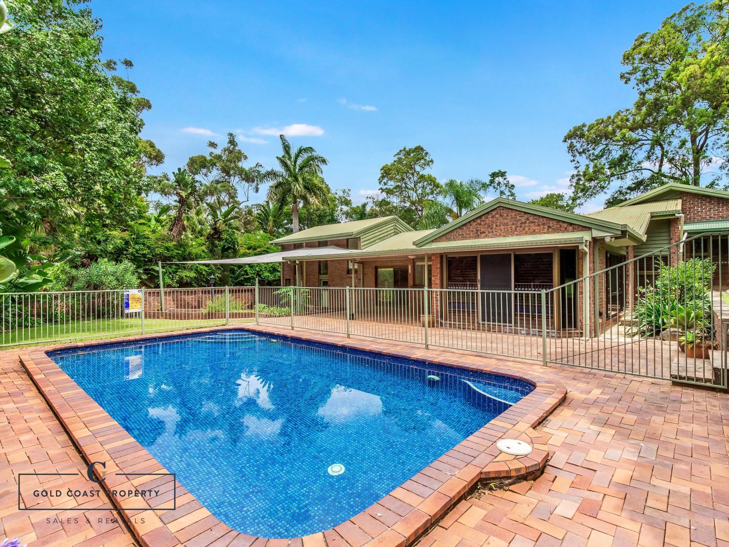 6 Pipers Point, Robina Property History & Address Research Domain