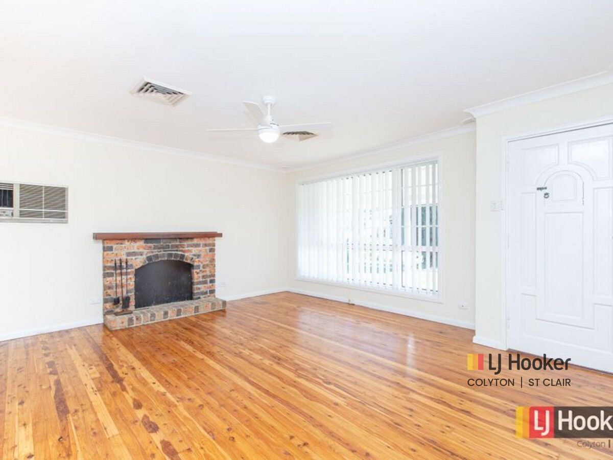 3 bedrooms House in 34 Wattle Avenue NORTH ST MARYS NSW, 2760