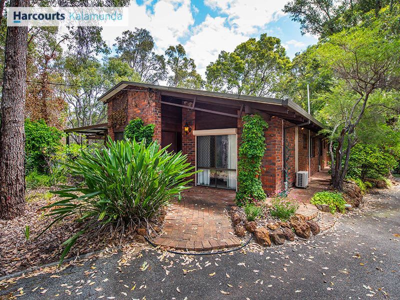 8 First Avenue, Bickley WA 6076, Image 1