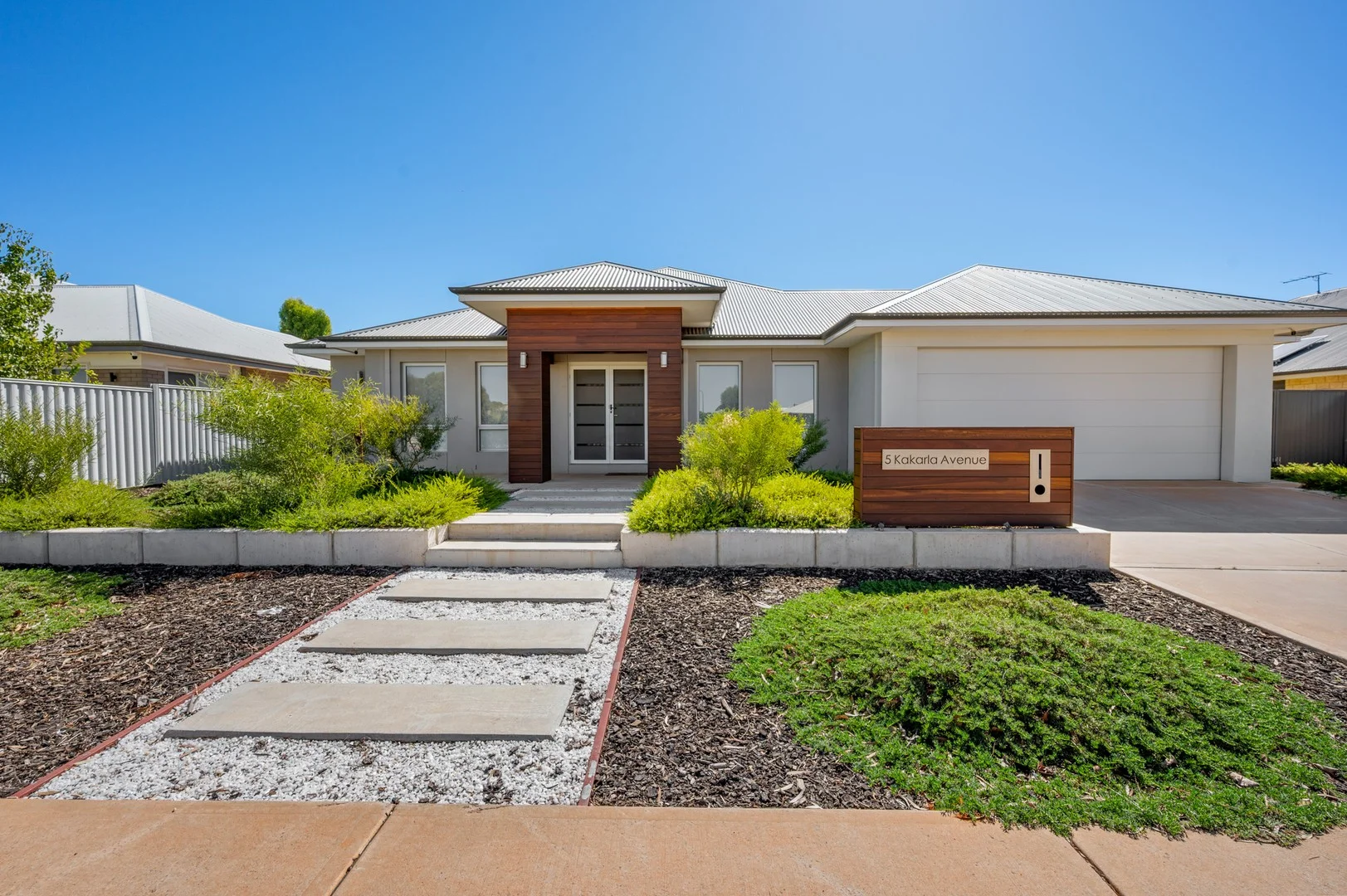 Primary image of 5 Kakarla Avenue, Karlkurla WA 6430