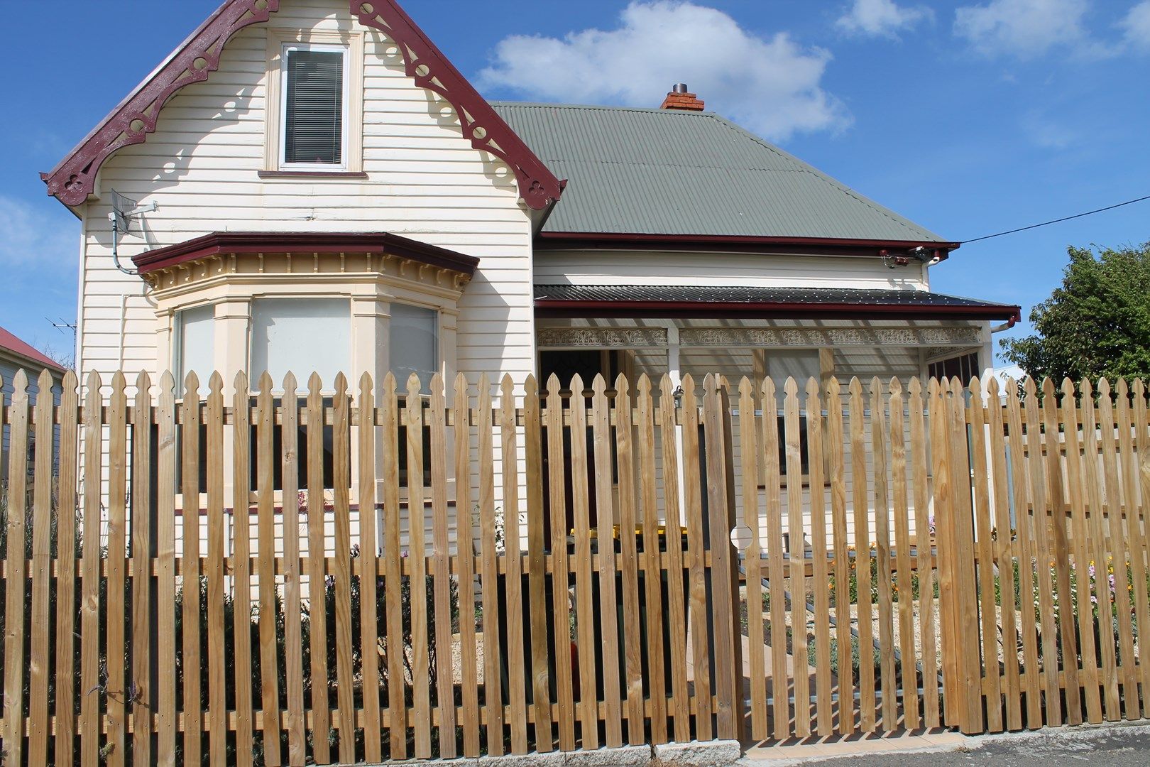 125 Lansdowne Crescent, West Hobart Property History & Address