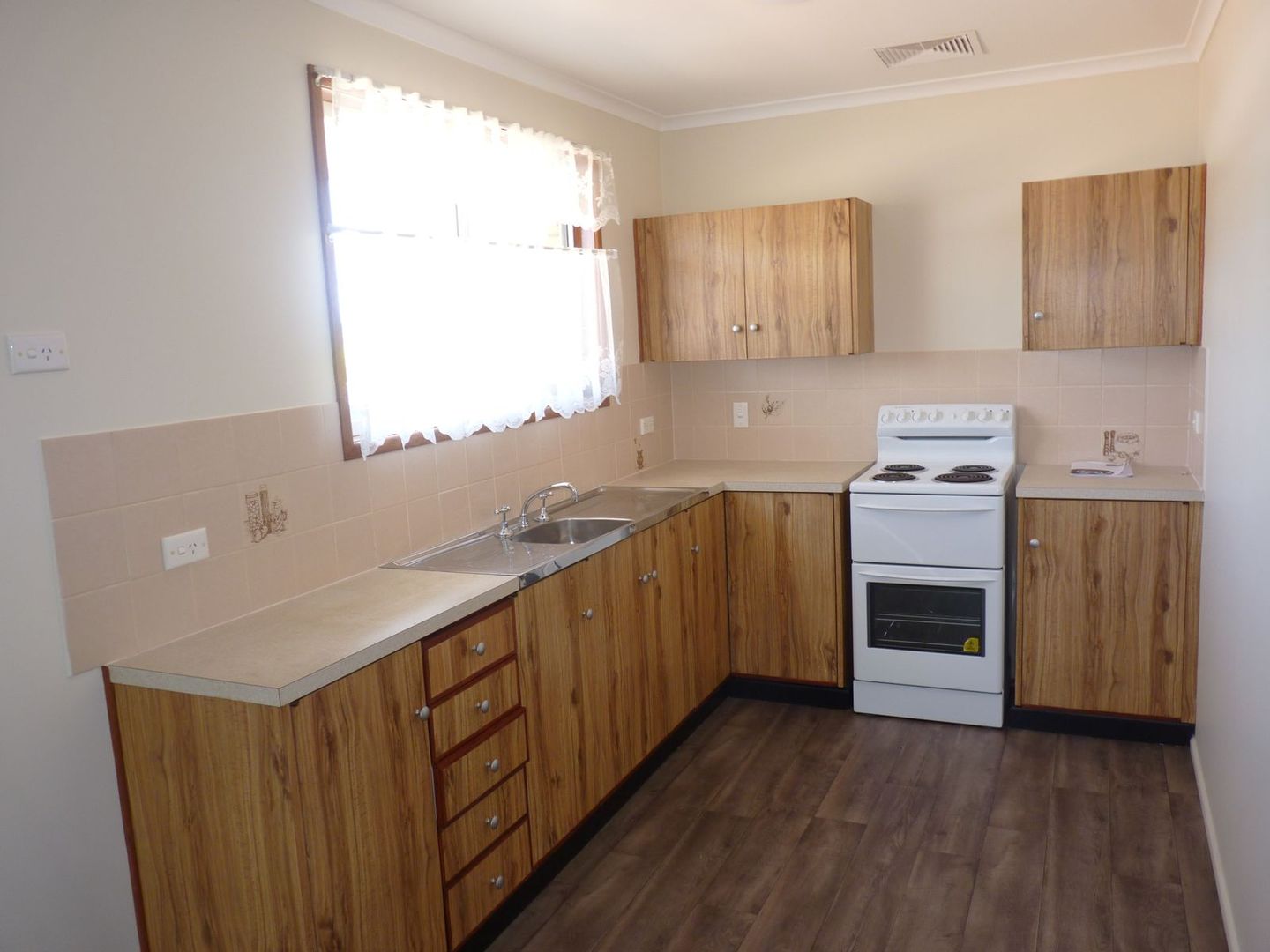 2/7 City View Drive, East Lismore NSW 2480 Apartment For Rent Domain