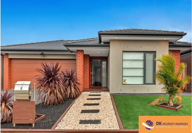 4 bedrooms House in 8 Knight Avenue POINT COOK VIC, 3030