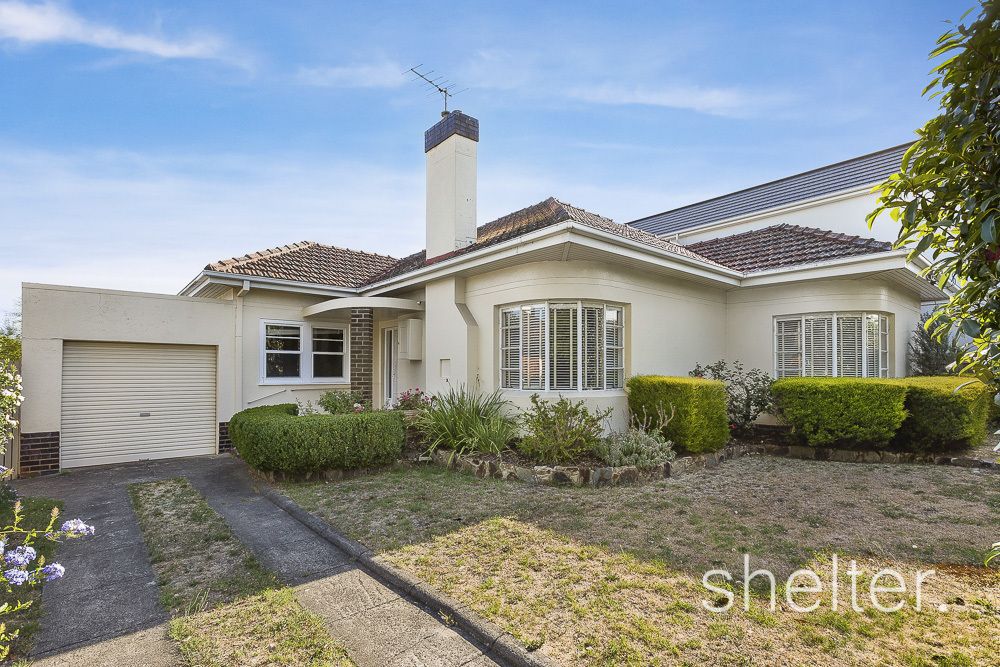 4 bedrooms House in 4 Crellin Grove CAMBERWELL VIC, 3124