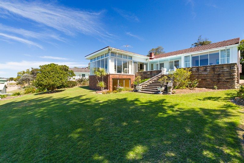 22 Bulls Road, BURRANEER NSW 2230, Image 2