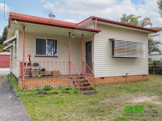 3 bedrooms House in 559 Newnham Rd UPPER MOUNT GRAVATT QLD, 4122