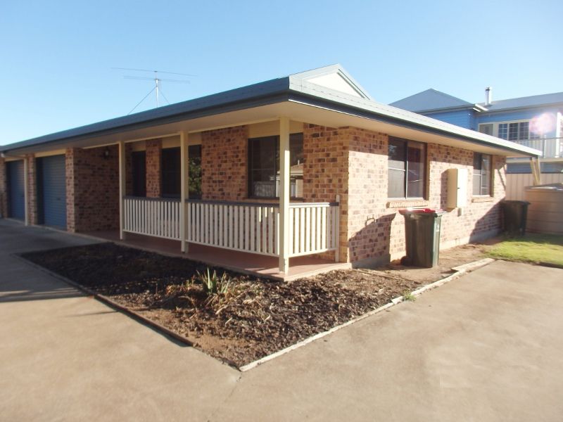 2 bedrooms Apartment / Unit / Flat in 1/11 Martin Place KINGAROY QLD, 4610